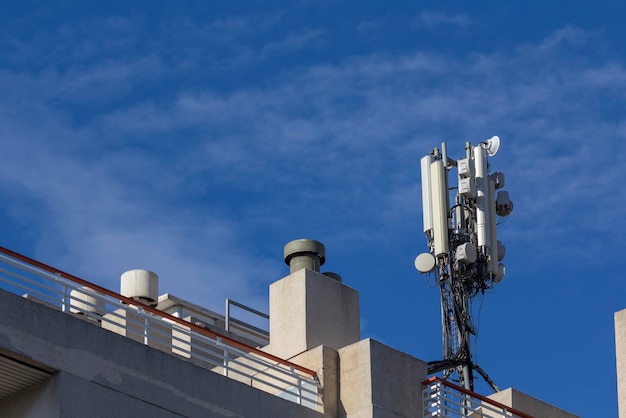 Antena móvel em um edifício