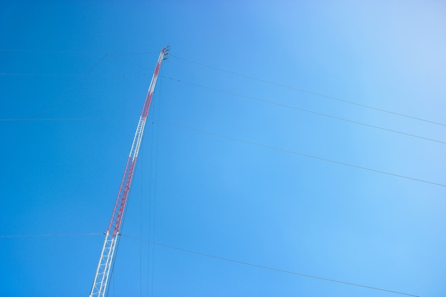 Antena Torre azul cielo