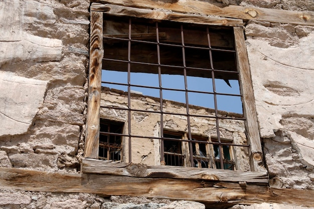 Antiga casa de pedra abandonada na Turquia