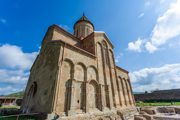 Foto antiga igreja ortodoxa na aldeia samtavisi