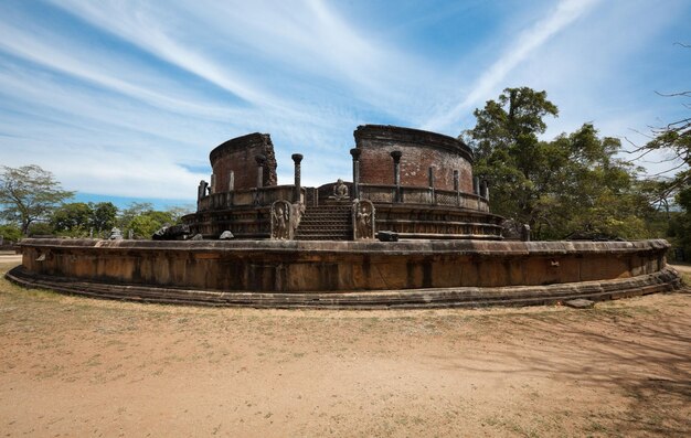 Antiga stupa budista de Vatadage