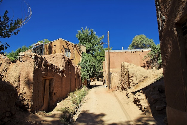 Foto antiga vila de abyaneh no irã