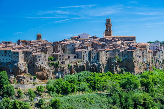 Antiga vila de Pitigliano perto de Grosseto, também conhecida como pequena Jerusalém