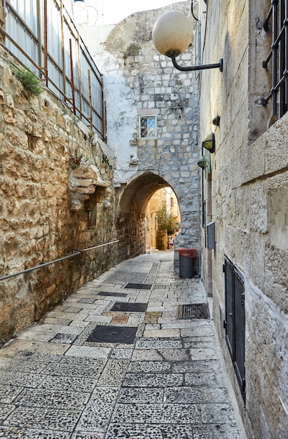 Antigo beco no bairro judeu, Jerusalém