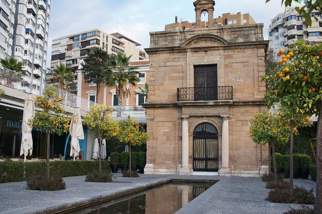 Antigua aduana del puerto de la ciudad de Málaga