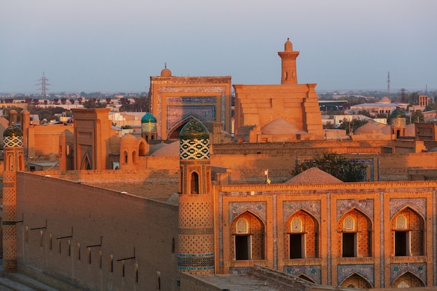 Antigua ciudad de Khiva, Uzbekistán.