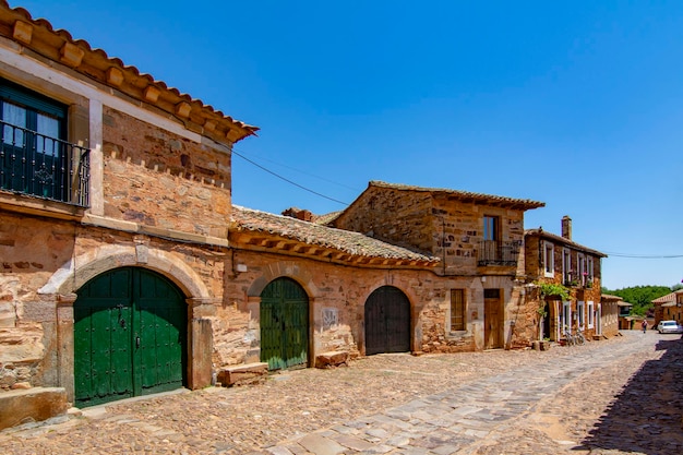 Antigua ciudad medieval llamada Castrillo de los Polvazares en España