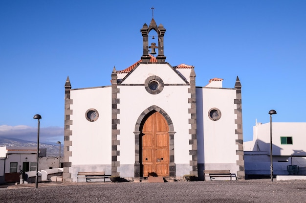 Antigua Iglesia Católica Vintage en las Islas Canarias