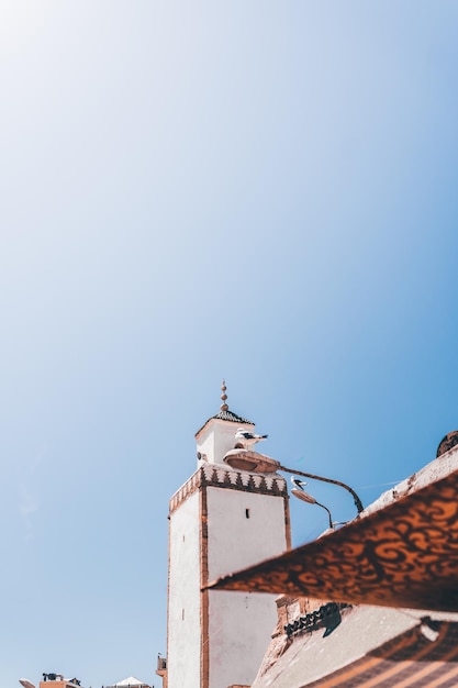 Antigua mezquita de la ciudad de Essaouira Marruecos Cielo limpio