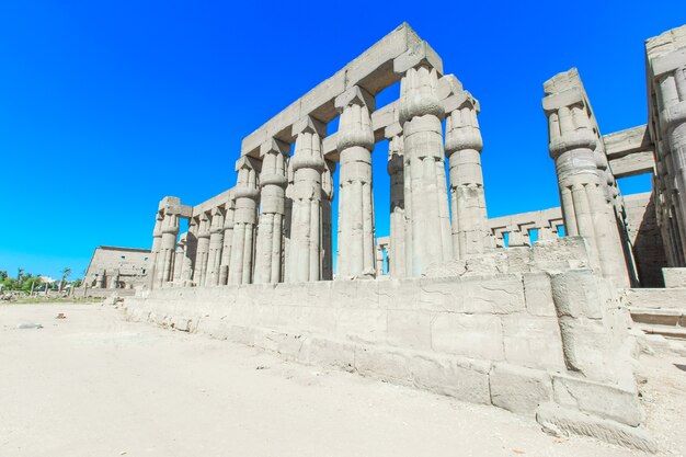 Antiguas ruinas del templo de Karnak en Egipto