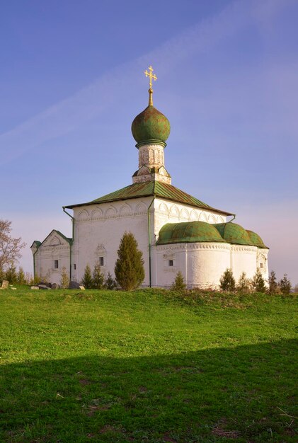 El antiguo Monasterio de la Trinidad Danilov