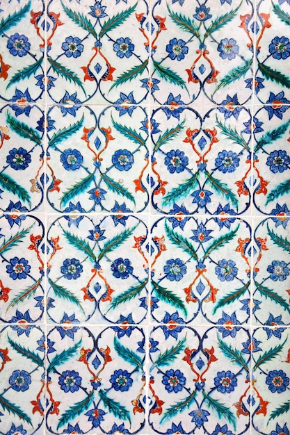 Antiguo ornamento islámico azulejos hechos a mano