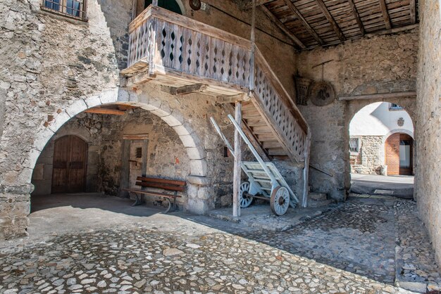 Antiguo patio de campo