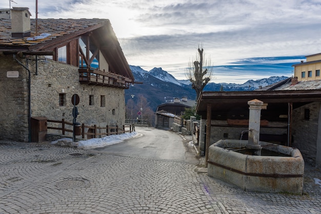 Antiguo pueblo alpino de Sauze d'Oulx