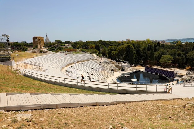 Antiguo teatro griego de Siracusa en Sicilia