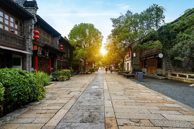 Antiguos edificios y calles de la ciudad de Nanjing, China