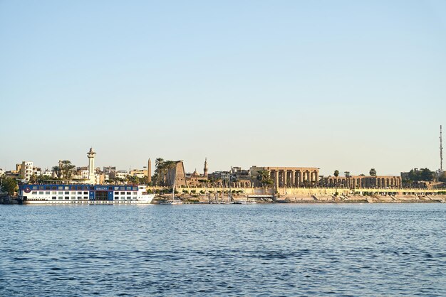 Foto antiguos puestos en luxor, egipto