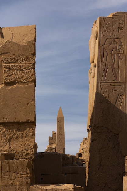 Antike Ruinen des Karnak-Tempels in Luxor Theben Ägypten Die größte Tempelanlage der Antike der Welt UNESCO-Welterbe