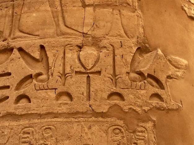Antike Ruinen des Karnak-Tempels