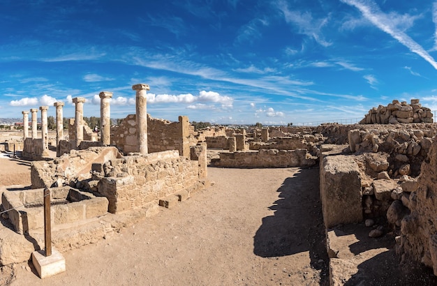 Antike Ruinen in der Nähe von Pathos