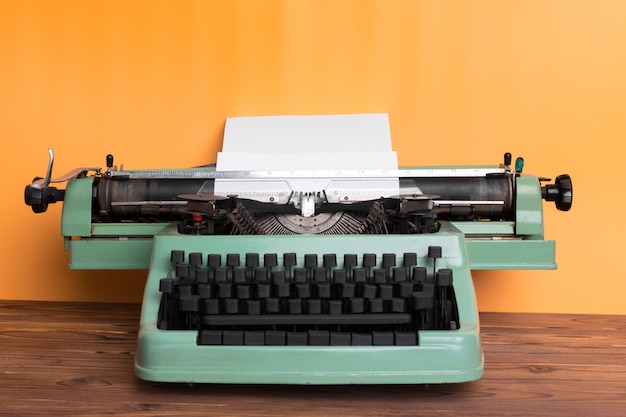 Antike Schreibmaschine. Vintage Schreibmaschine