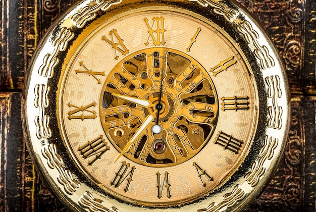Antike Uhr Zifferblatt Nahaufnahme. Vintage Taschenuhr.