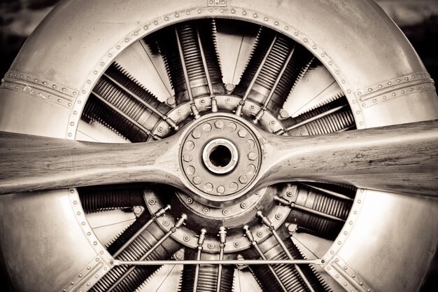 Foto antiker flugzeugmotor