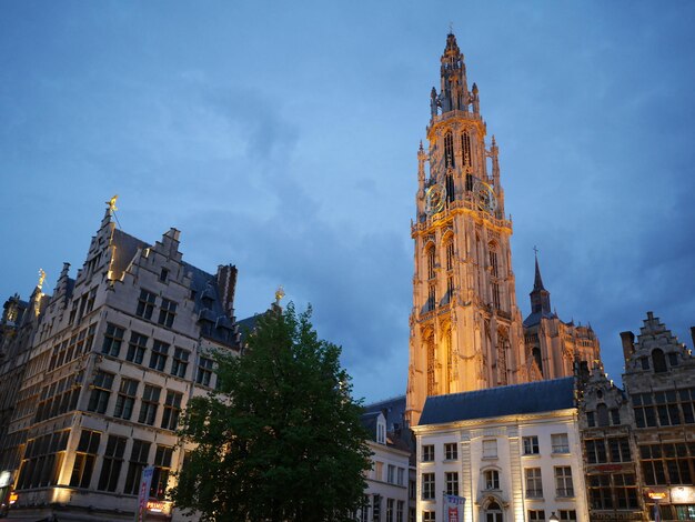 Antwerpen in der Nacht