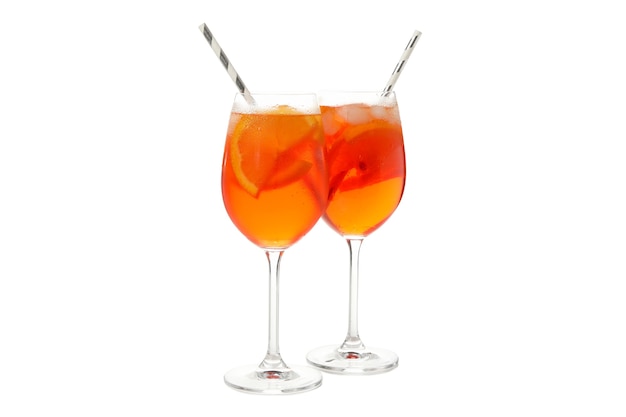 Aperol Spritz Cocktail isoliert