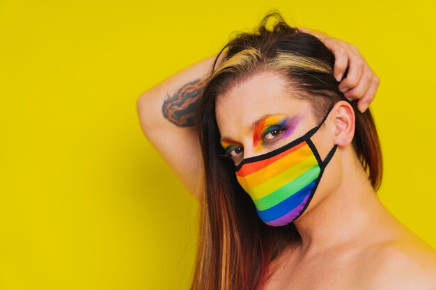 Apoio conceitual de retratos masculinos transexuais para gays, lésbicas, transgêneros e contra a homofobia