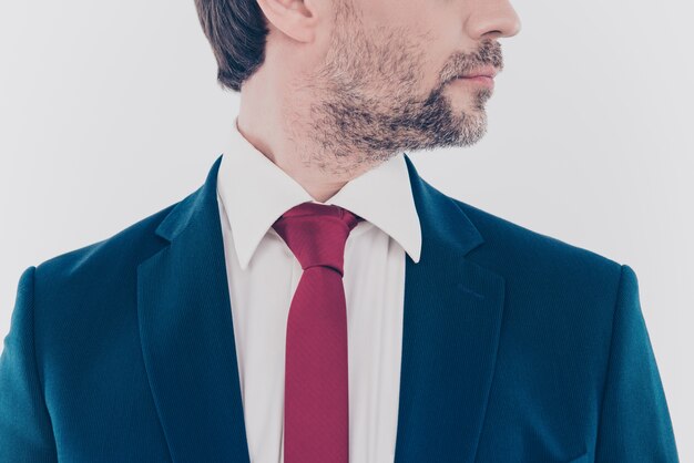 Foto apuesto hombre de negocios con corbata