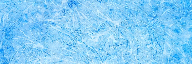 Aquarell blaue abstrakte Kunst handgemachte diy Malerei auf strukturiertem Papierhintergrund. Aquarell Kulisse. bemalte frostige eiskalte Oberfläche mit gestrichelten Linien