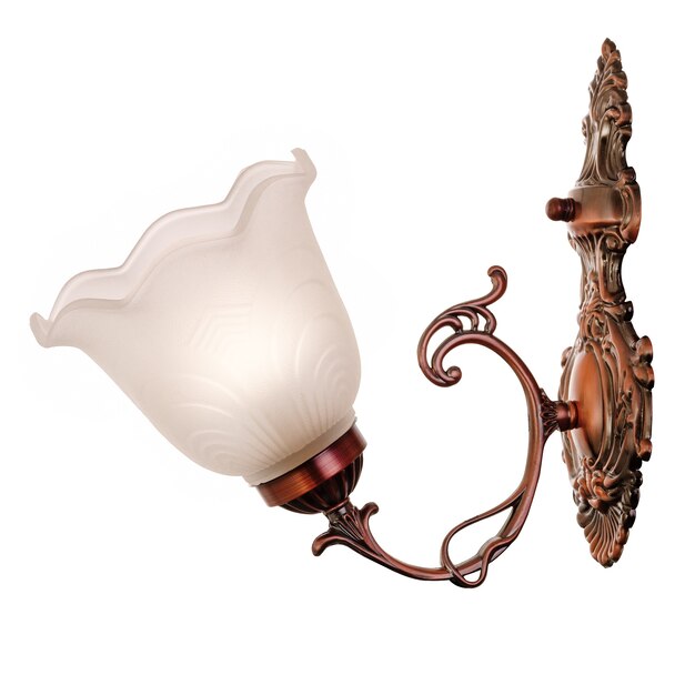 Arandela com uma máscara de vidro em forma de tulipa branca. Candeeiro de parede clássico isolado no fundo branco