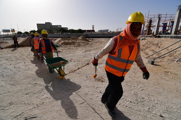 Arbeiter auf einer Baustelle