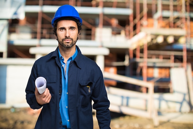 Arbeiter in einer Baustelle