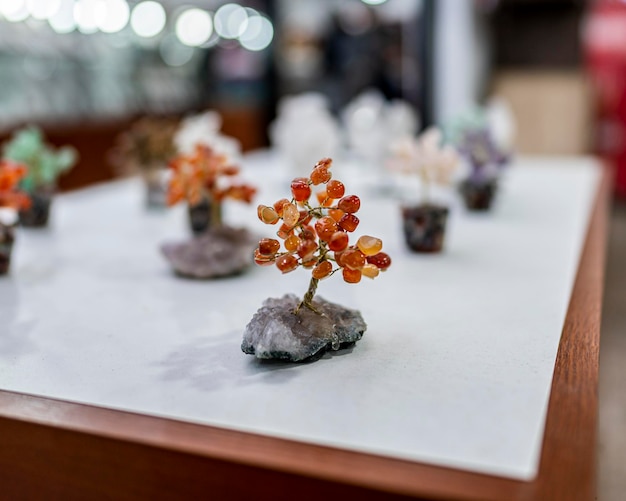 árbol de ámbar, piedra de cristal con alambres