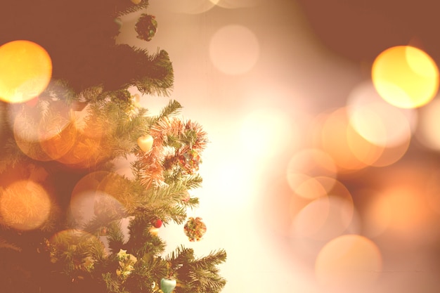Foto Árbol de navidad decorado