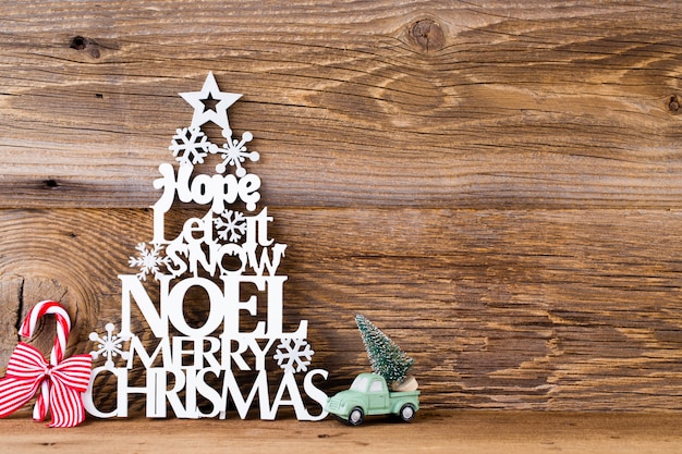 Foto Árbol de navidad, deseo de noel, abeto de las letras.