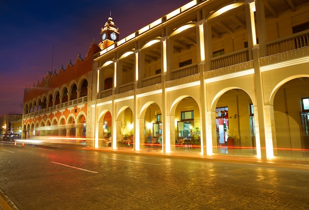 Arcadas da cidade de Mérida arcade de Yucatan México