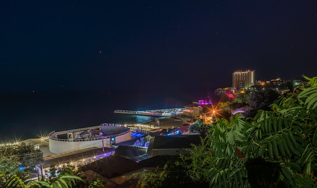 Arcadia Beach en Odessa en la noche