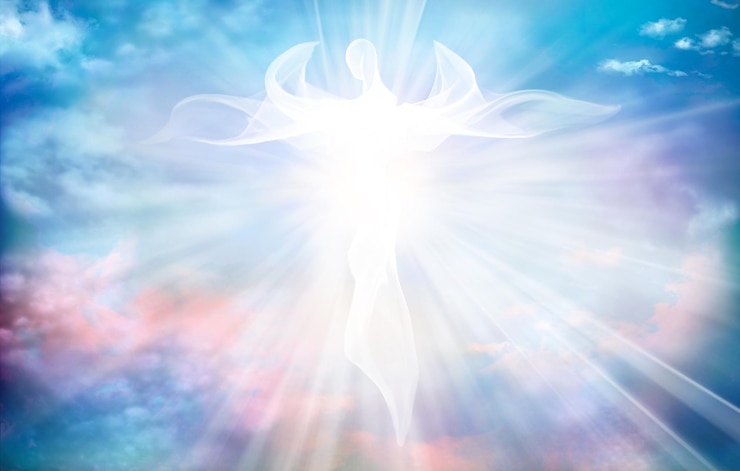 Foto arcángel espíritu angelical celestial con alas ilustración ángel blanco abstracto creencia más allá