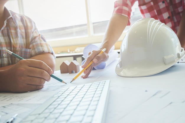 Architekt in einem Büro