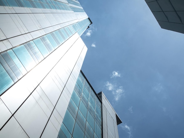 Architektur Gebäude blauer Himmel Wolke weißer Hintergrund Wolkenkratzer modernes Geschäftsbüro Stadt städtische t