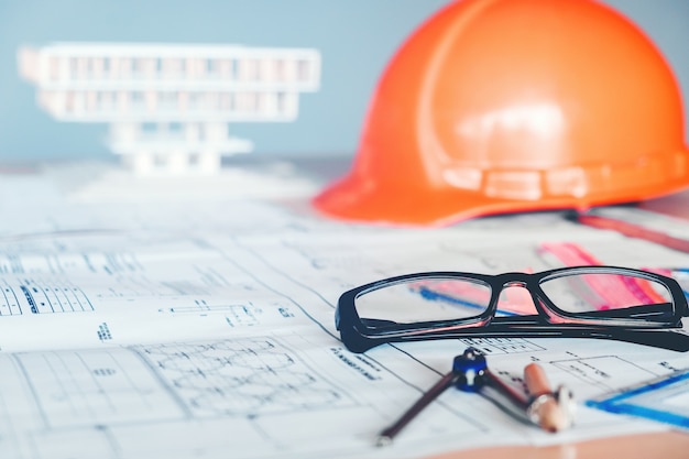Architekturprojekt und Arbeiten mit Partner