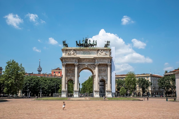 Arco da paz em milão itália