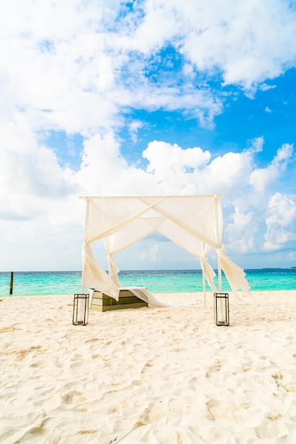 Arco de casamento na praia