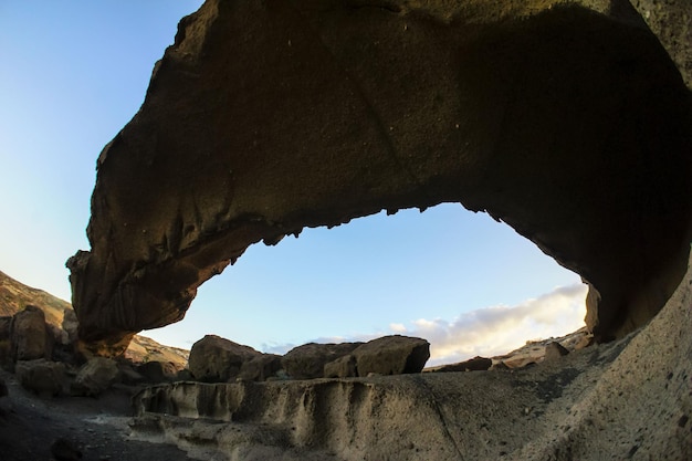 Foto arco natural en el desierto