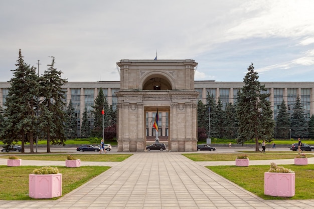 Arco triunfal en Chisinau