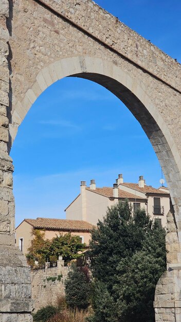 El arco del viaducto de Teruel