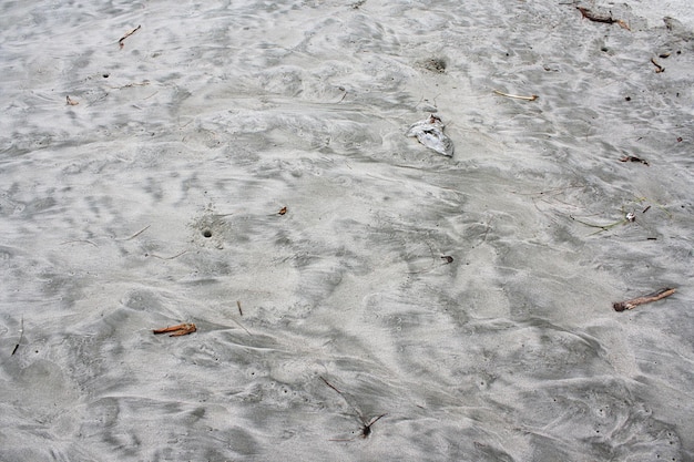 areia branca na praia